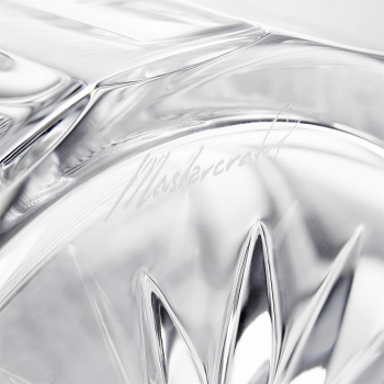 Heritage Mastercraft Rossmore Decanter 820m close up bottom