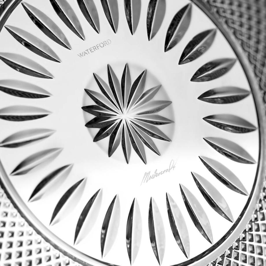 Irish Lace Low Bowl 31cm