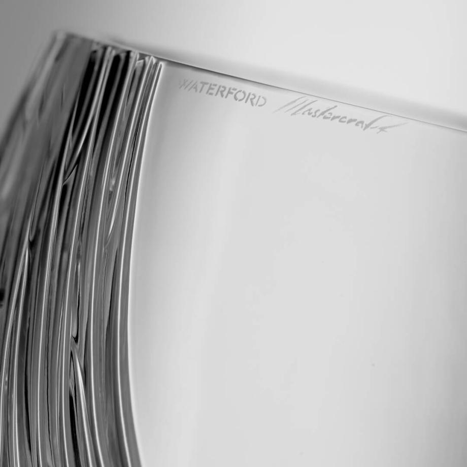 Ocean Mastercraft Wave Vase 19cm