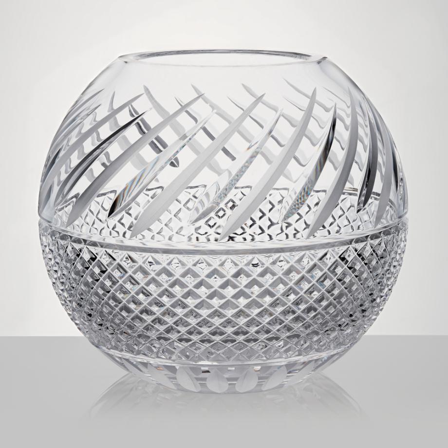 Winter Wonders Mastercraft Rose Bowl