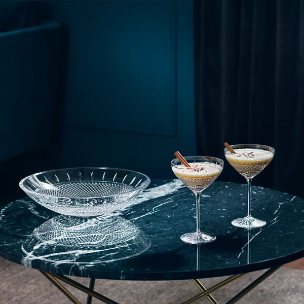 How To Set Your Dining Table With Crystal Glassware